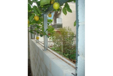 Κατασκευή μεταλλικών πλαισίων για μάντρα